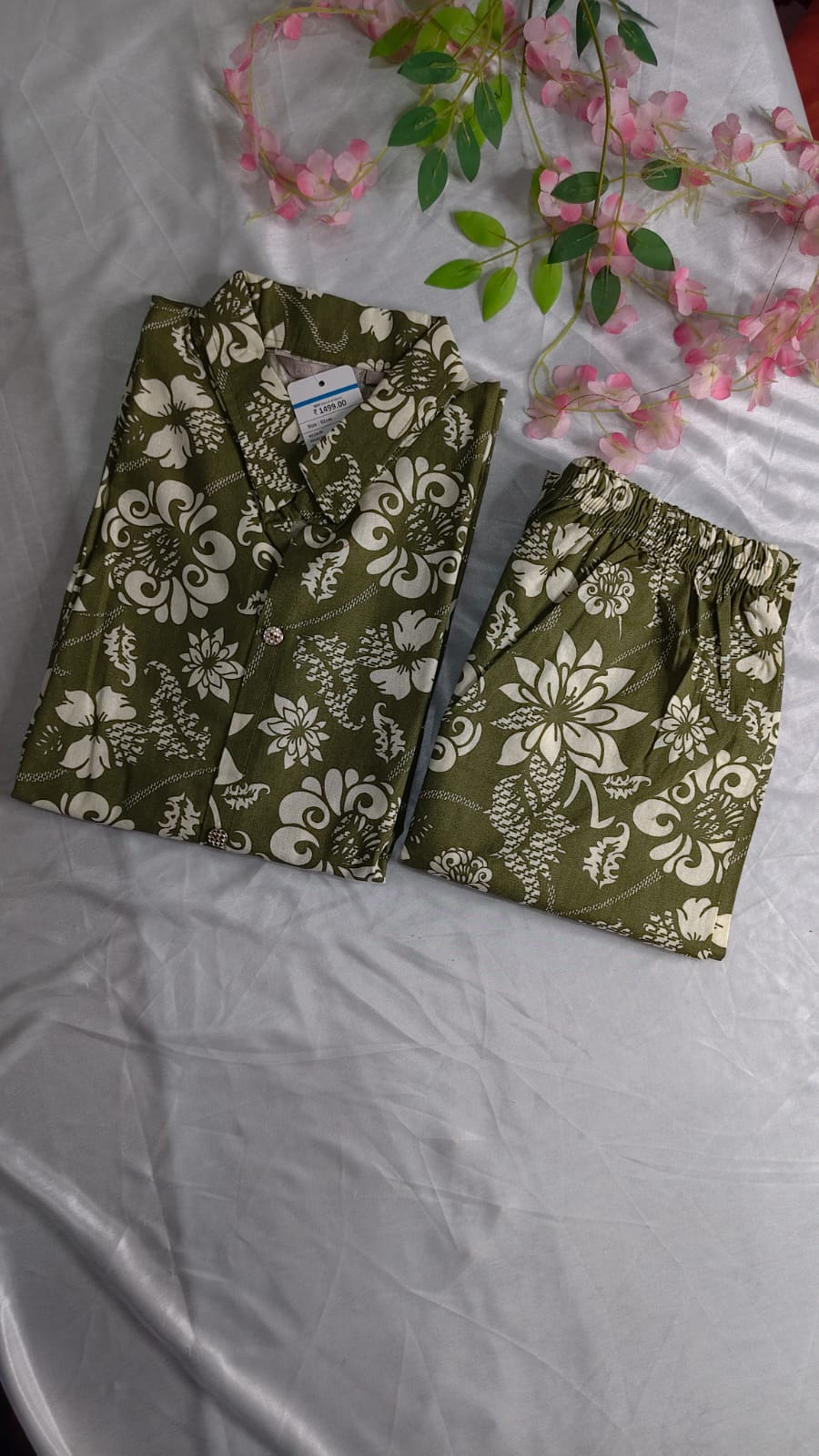 Avaasa- Cotton floral