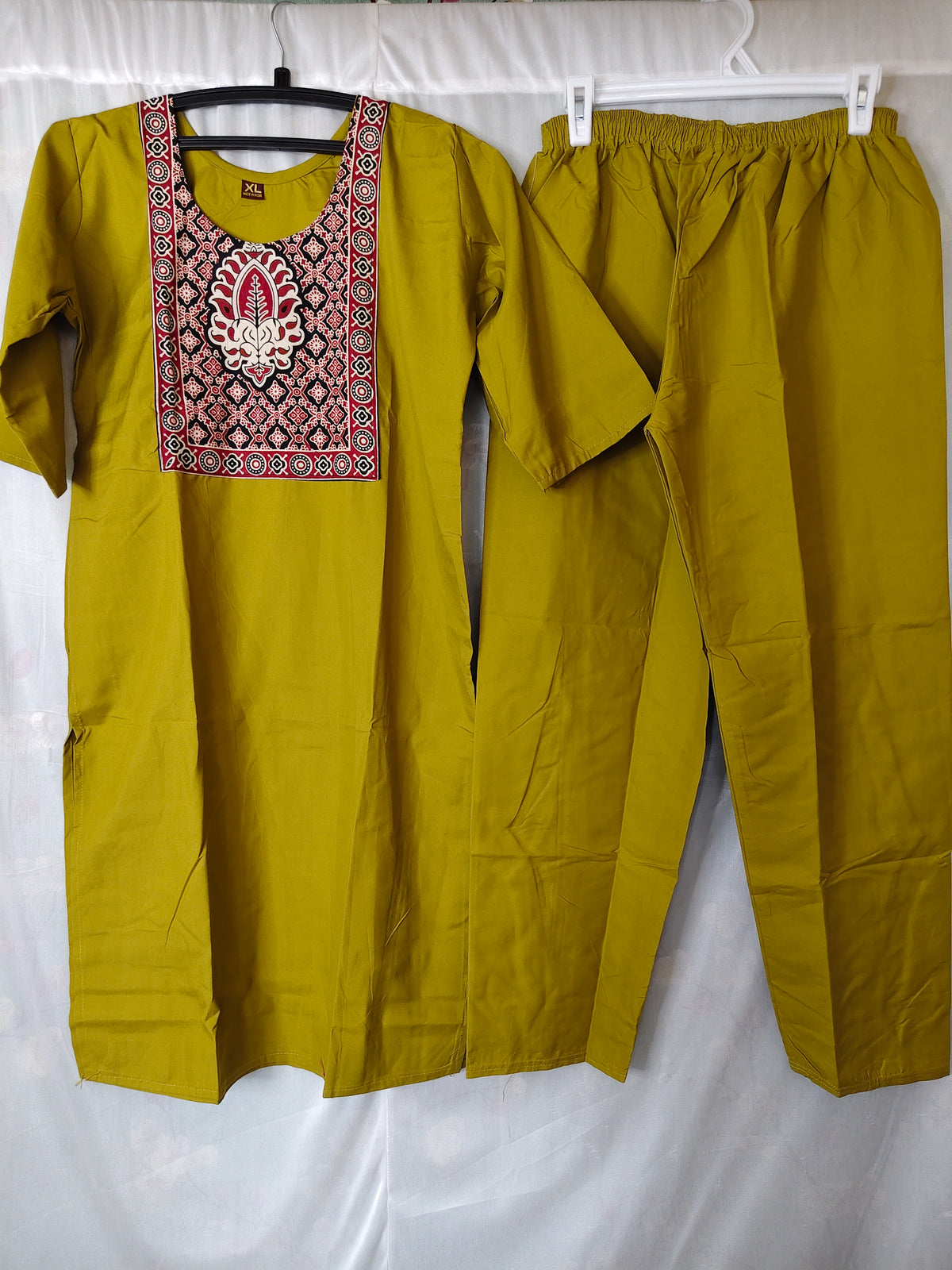 Semi Dabu Ajrak Pattern Co Ord Set-- Green